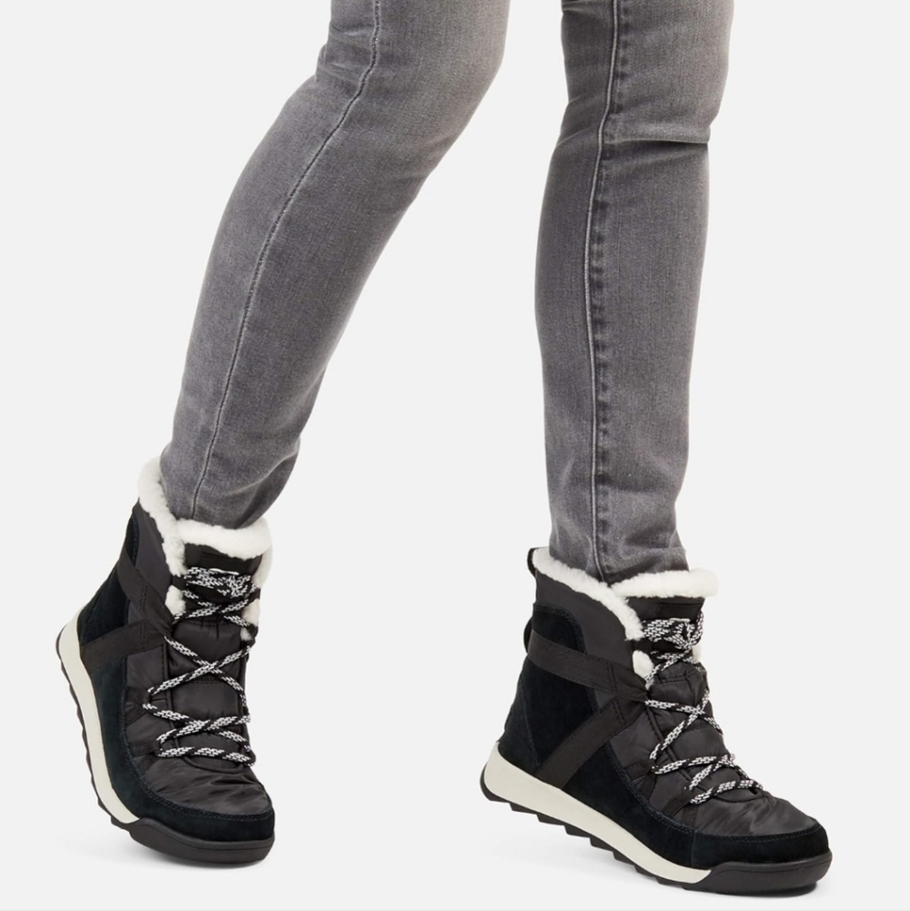 Sorel Whitney II Short Lace Faux Fur Lined Snow Boot Women's Size 5